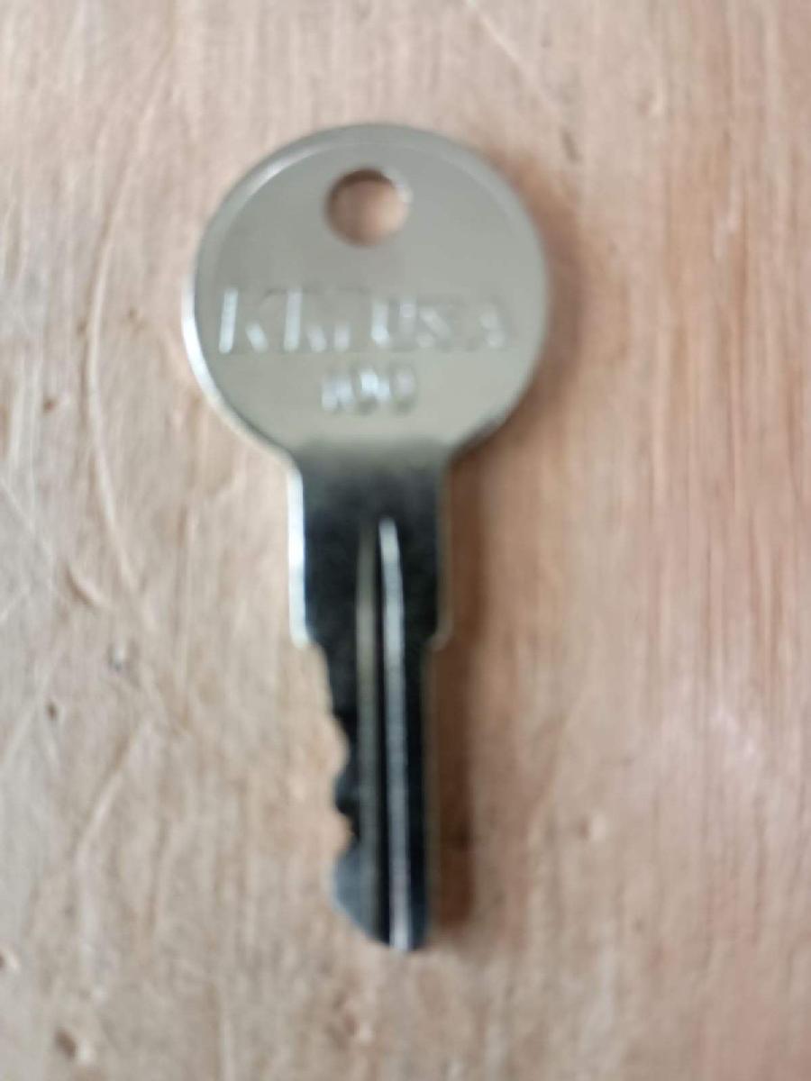Champion keys #68095